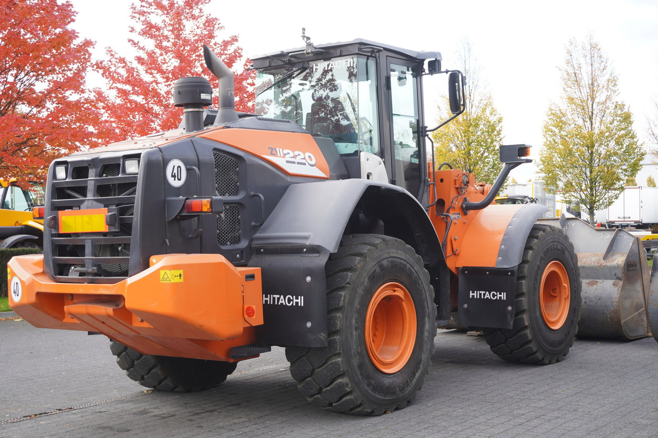 Utovarivač točkaš HITACHI ZW220 articulated loader / 2 buckets: slika 6