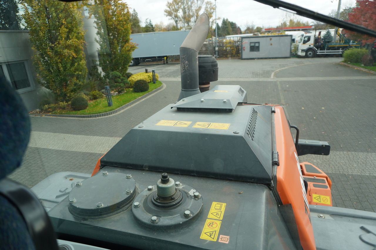 Utovarivač točkaš HITACHI ZW220 articulated loader / 2 buckets: slika 30