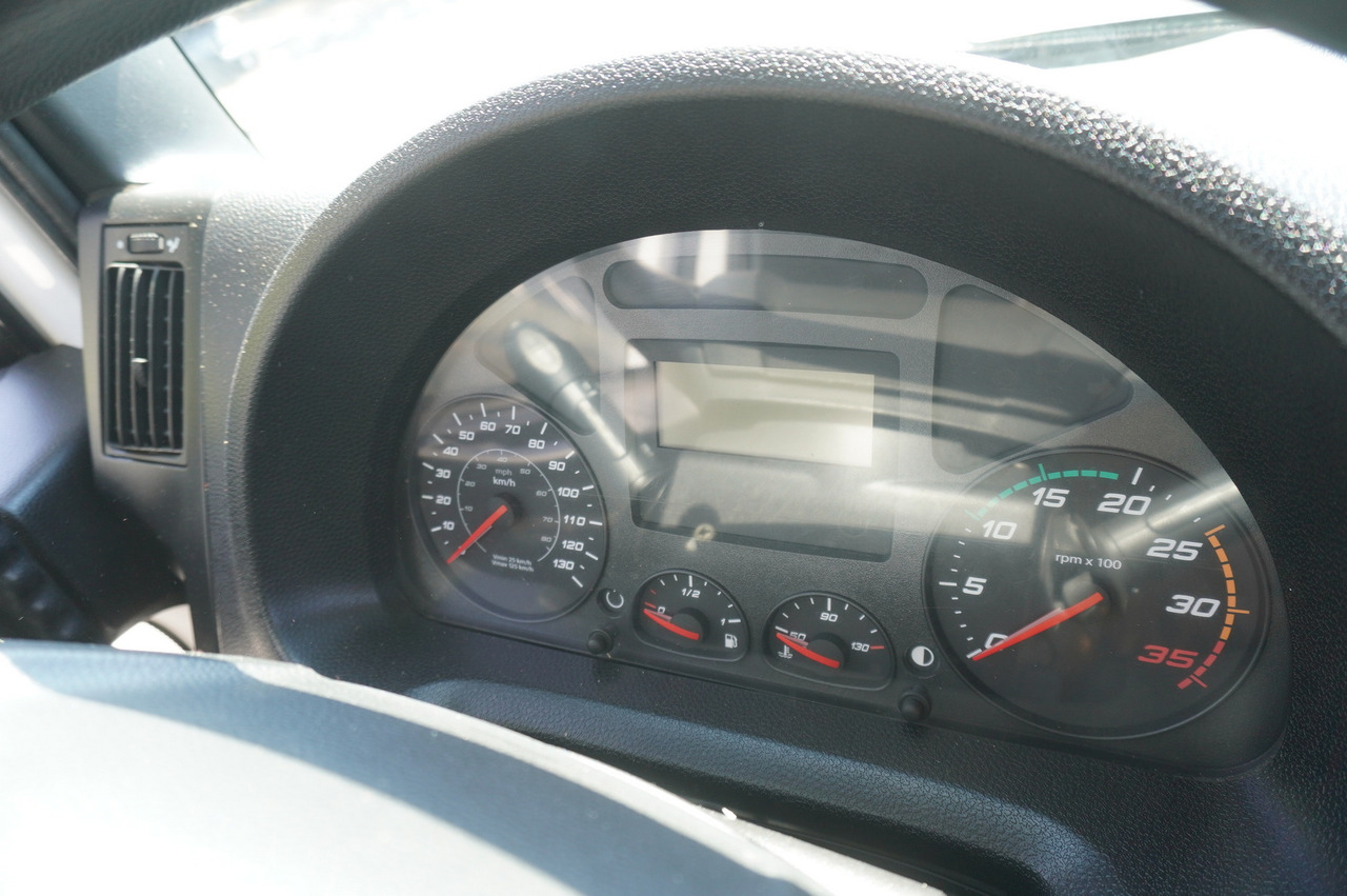 Lizing IVECO Eurocargo 100-190 4x2 E6 / Refrigerator / Dhollandia 1.5 T IVECO Eurocargo 100-190 4x2 E6 / Refrigerator / Dhollandia 1.5 T: slika 25