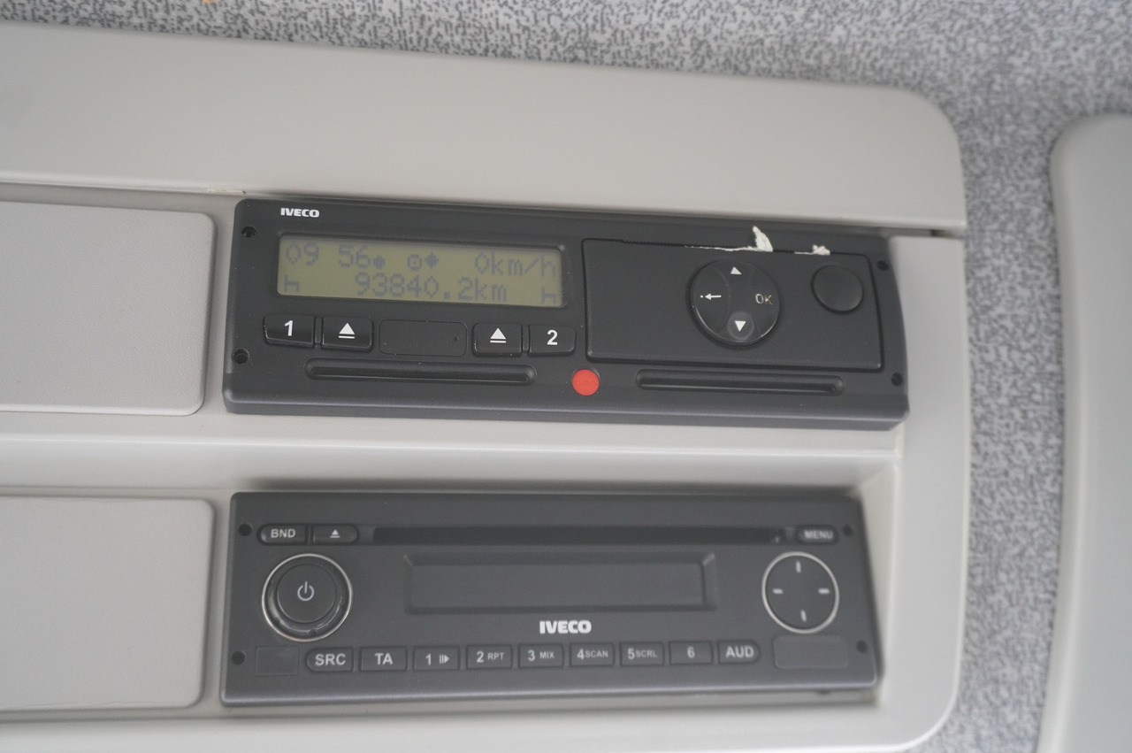 IVECO Eurocargo 150 E25 / 90 tho. km !!! / Tow truck - Kamion za prevoz automobila: slika 3 IVECO Eurocargo 150 E25 / 90 tho. km !!! / Tow truck - Kamion za prevoz automobila: slika 3