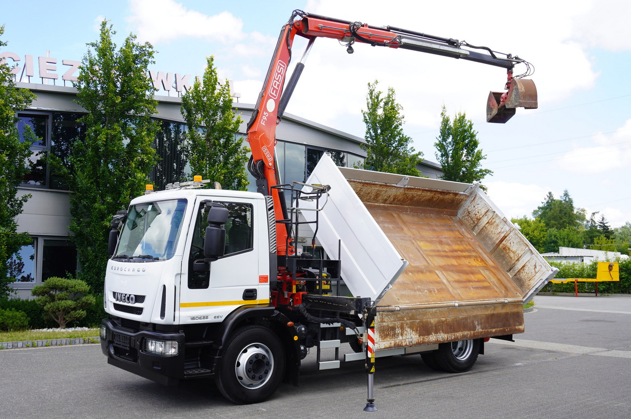 Kamion sa dizalicom IVECO Eurocargo 160E22 EEV Dump truck / Bortmatic / Crane FASSI F95A.0.22: slika 14