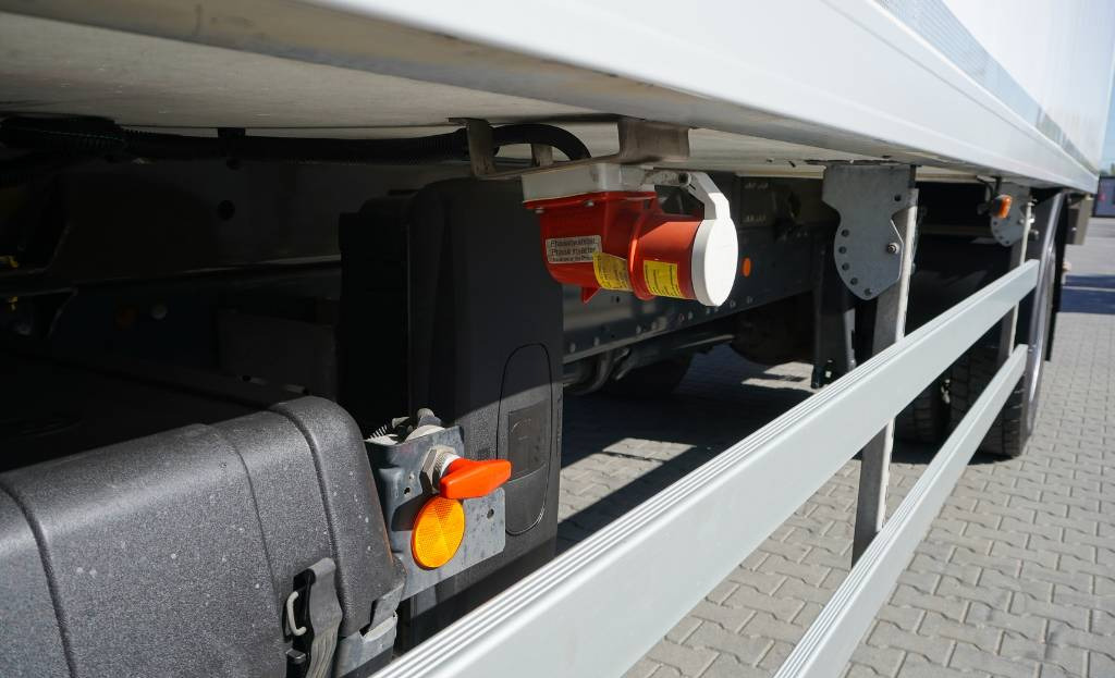 IVECO Eurocargo 190-280L 19t E6 / ATP/FRC to 2025 / Lamberet Refrigerator 22 pallets - Hladnjača: slika 4 IVECO Eurocargo 190-280L 19t E6 / ATP/FRC to 2025 / Lamberet Refrigerator 22 pallets - Hladnjača: slika 4