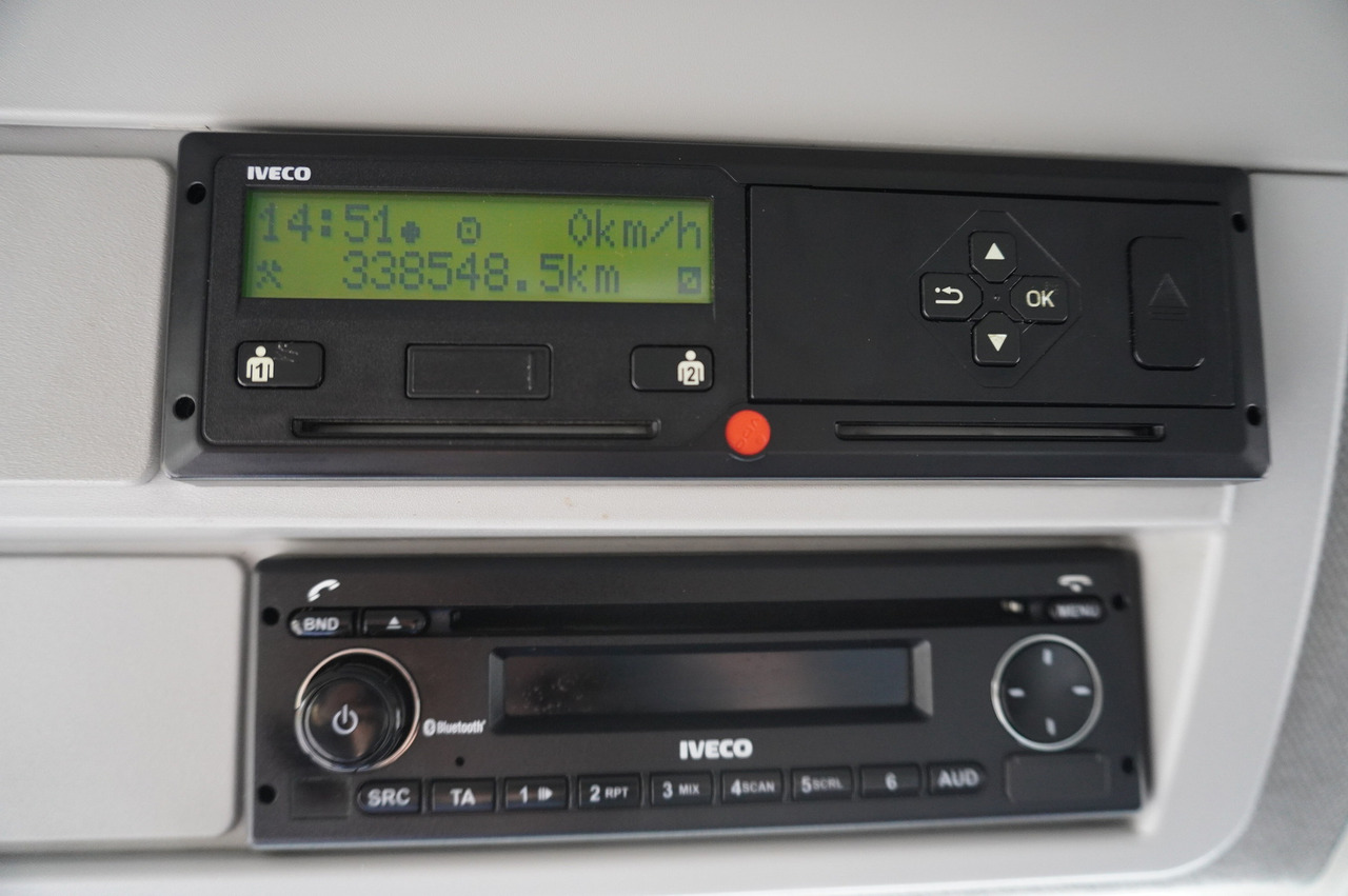 Hladnjača IVECO Eurocargo 190-280L E6 4x2 / Refrigerator / Dhollandia DHSM.20 tail lift / 21 pallets: slika 12 Hladnjača IVECO Eurocargo 190-280L E6 4x2 / Refrigerator / Dhollandia DHSM.20 tail lift / 21 pallets: slika 12