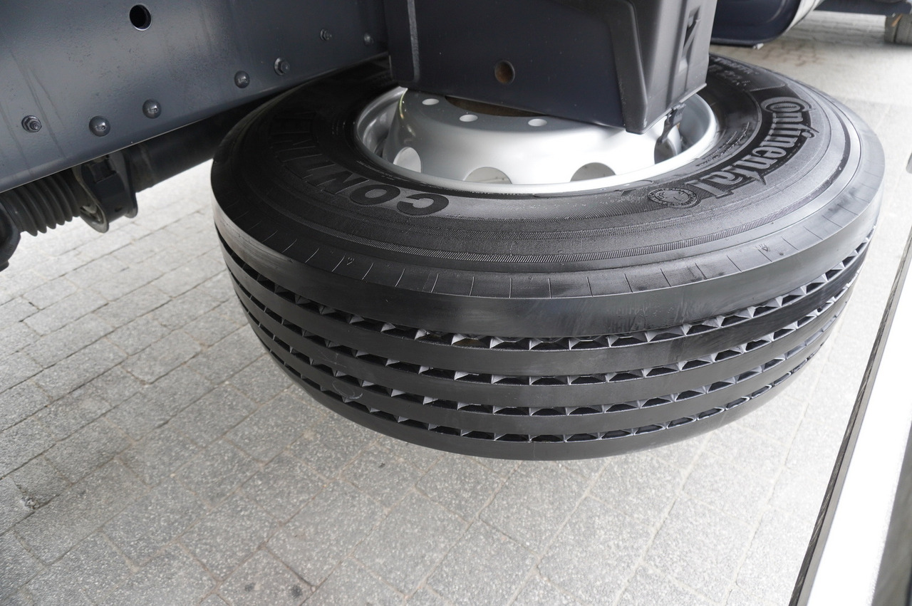 Hladnjača IVECO Eurocargo 190-280L E6 4x2 / Refrigerator / Dhollandia DHSM.20 tail lift / 21 pallets: slika 21 Hladnjača IVECO Eurocargo 190-280L E6 4x2 / Refrigerator / Dhollandia DHSM.20 tail lift / 21 pallets: slika 21