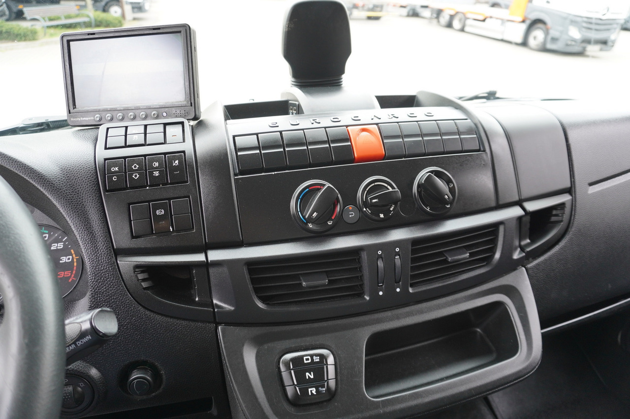 Hladnjača IVECO Eurocargo 190-280L E6 4x2 / Refrigerator / Dhollandia DHSM.20 tail lift / 21 pallets: slika 11 Hladnjača IVECO Eurocargo 190-280L E6 4x2 / Refrigerator / Dhollandia DHSM.20 tail lift / 21 pallets: slika 11