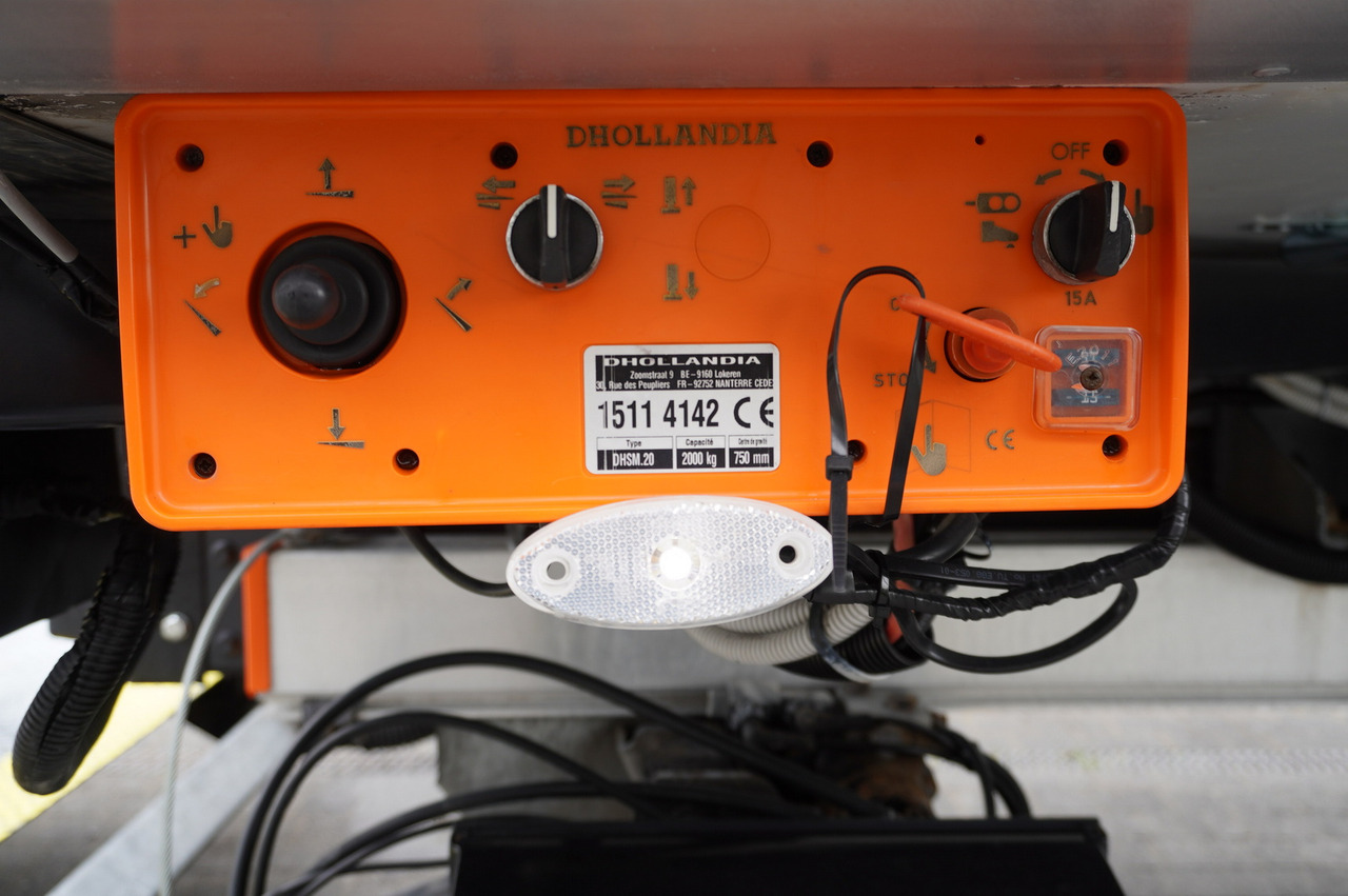 Hladnjača IVECO Eurocargo 190-280L E6 4x2 / Refrigerator / Dhollandia DHSM.20 tail lift / 21 pallets: slika 23 Hladnjača IVECO Eurocargo 190-280L E6 4x2 / Refrigerator / Dhollandia DHSM.20 tail lift / 21 pallets: slika 23