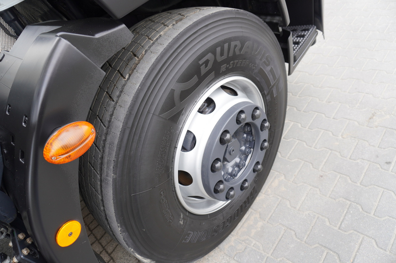 Hladnjača IVECO Eurocargo 190-280L E6 4x2 / Refrigerator / Dhollandia DHSM.20 tail lift / 21 pallets: slika 20 Hladnjača IVECO Eurocargo 190-280L E6 4x2 / Refrigerator / Dhollandia DHSM.20 tail lift / 21 pallets: slika 20