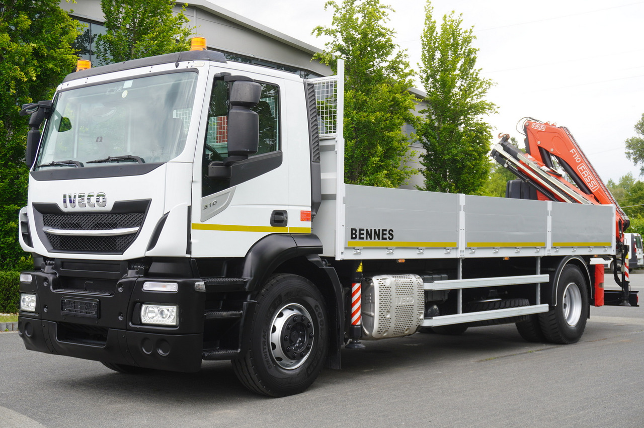 Iveco Stralis 310 / 34 tho km !!! / FASSI 4 Tons 400 MTH! / Flatbed - Kamion sa tovarnim sandukom, Kamion sa dizalicom: slika 4 Iveco Stralis 310 / 34 tho km !!! / FASSI 4 Tons 400 MTH! / Flatbed - Kamion sa tovarnim sandukom, Kamion sa dizalicom: slika 4