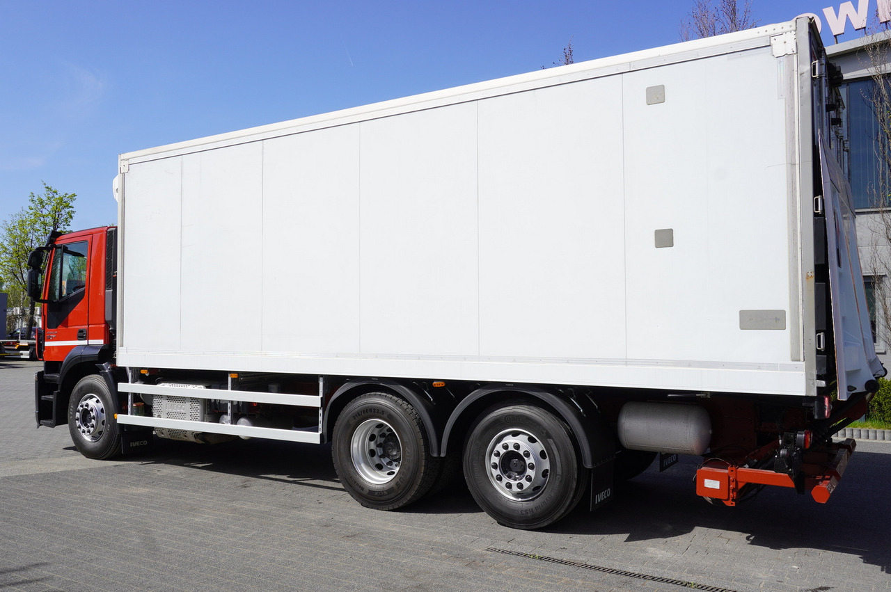 Iveco Stralis 310 6×2 E6 Refrigerator/ ATP/FRC / 18 pallets / Tail lift - Hladnjača: slika 3 Iveco Stralis 310 6×2 E6 Refrigerator/ ATP/FRC / 18 pallets / Tail lift - Hladnjača: slika 3