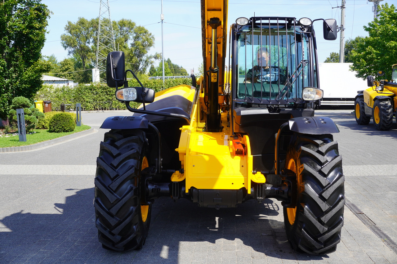 Teleskopski upravljač JCB 535-95 / 3.5 T / range 9.5 m / joystick: slika 11 Teleskopski upravljač JCB 535-95 / 3.5 T / range 9.5 m / joystick: slika 11