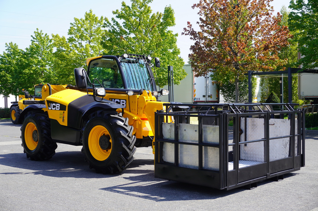 Teleskopski upravljač JCB 535-95 / 3.5 T / range 9.5 m / joystick: slika 7 Teleskopski upravljač JCB 535-95 / 3.5 T / range 9.5 m / joystick: slika 7