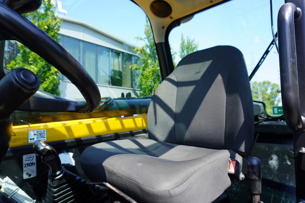 Teleskopski upravljač JCB 535-95 / 3.5 T / range 9.5 m / joystick: slika 30 Teleskopski upravljač JCB 535-95 / 3.5 T / range 9.5 m / joystick: slika 30