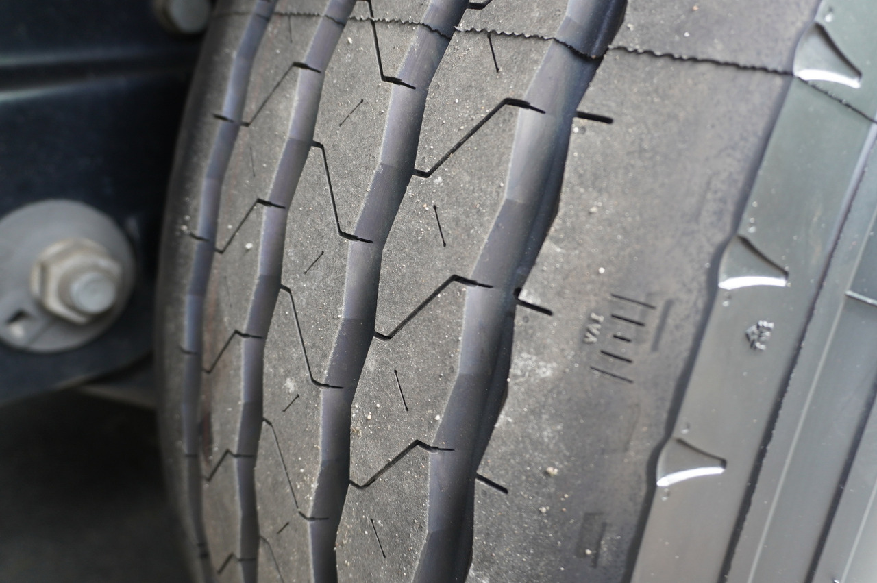 Poluprikolica hladnjače KÖGEL S24 refrigerator semi-trailer / 2023 / Carrier Vector 1550 / Doppelstock / several units: slika 26 Poluprikolica hladnjače KÖGEL S24 refrigerator semi-trailer / 2023 / Carrier Vector 1550 / Doppelstock / several units: slika 26