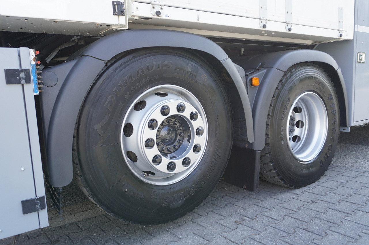 Vakuumska cisterna MAN TGM 26.340 E6 / RIVARD sewage cleaner 11.8 m3 / 170 tho. km / steered axle: slika 26
