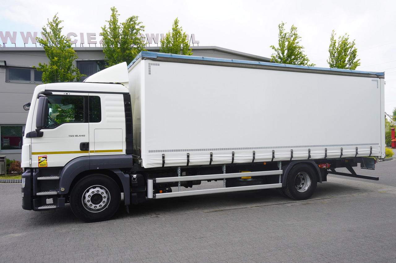 MAN TGS 18.440 / 19 EPAL curtainsider / Sleeper cab - Kamion sa ceradom: slika 5 MAN TGS 18.440 / 19 EPAL curtainsider / Sleeper cab - Kamion sa ceradom: slika 5