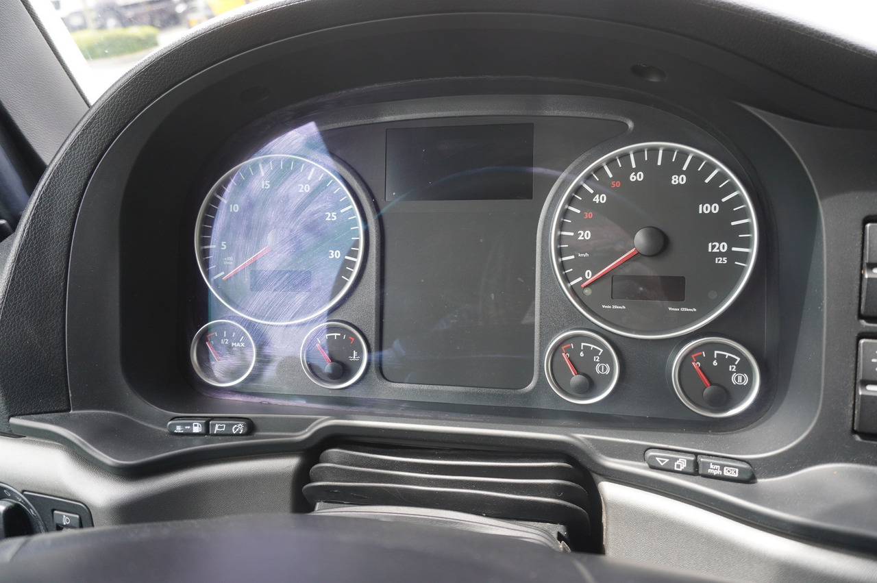 Kamion sa ceradom MAN TGS 18.440 / 19 EPAL curtainsider / Sleeper cab: slika 21 Kamion sa ceradom MAN TGS 18.440 / 19 EPAL curtainsider / Sleeper cab: slika 21