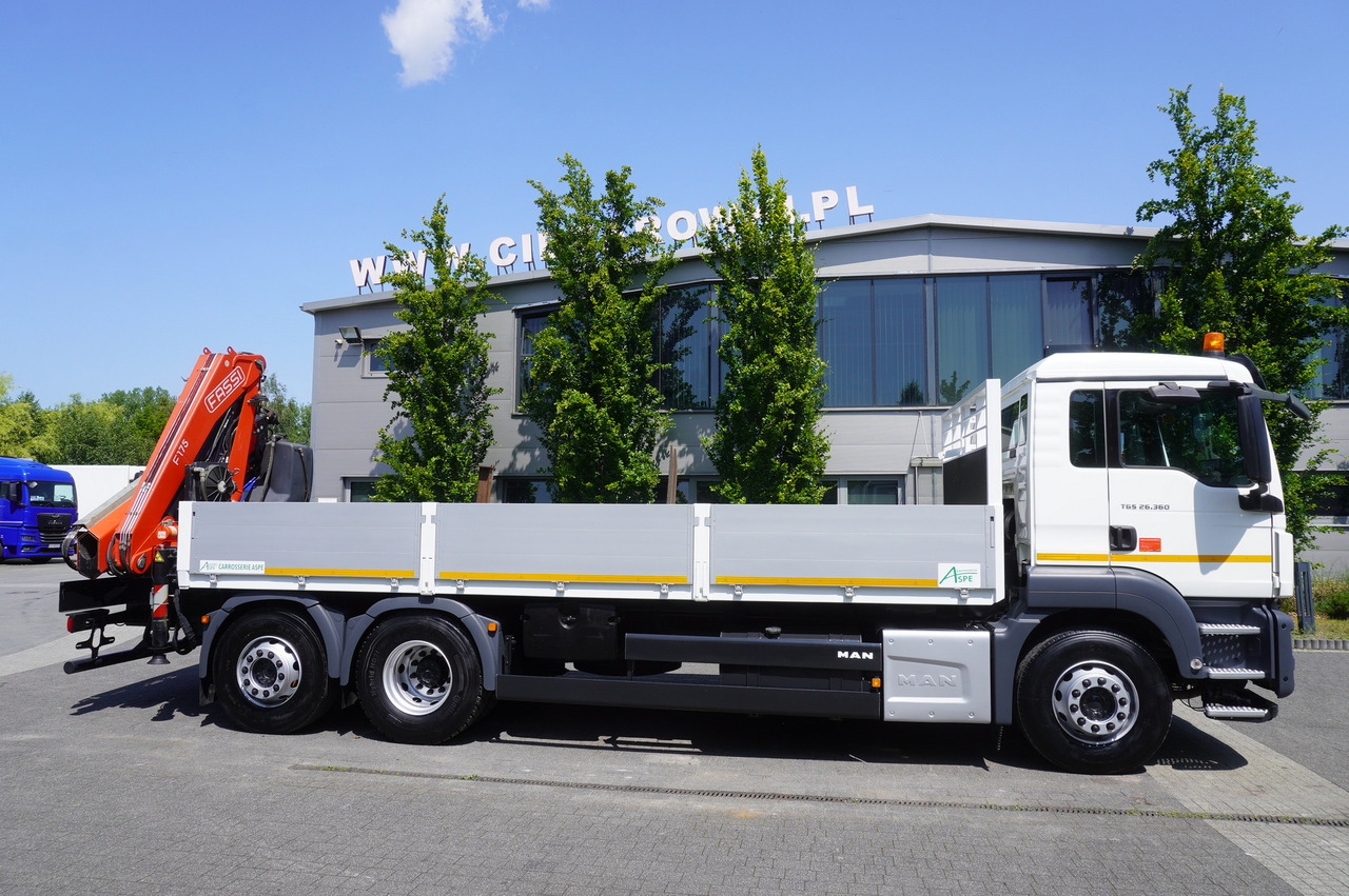 MAN TGS 26.360 Flatbed / Fassi F175 7.7 T / steered 3rd axle - Kamion sa dizalicom: slika 3 MAN TGS 26.360 Flatbed / Fassi F175 7.7 T / steered 3rd axle - Kamion sa dizalicom: slika 3