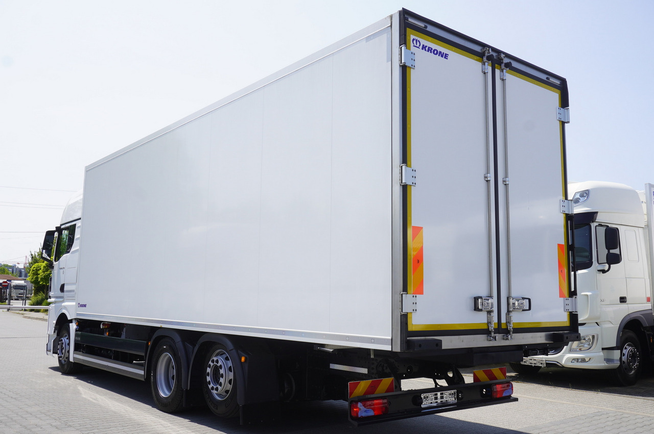 MAN TGX 26.470 / 2022 / Krone Refrigerator 40 EPAL Multitemp Dopplestock / Carrier Supra 950 MT - Hladnjača: slika 4 MAN TGX 26.470 / 2022 / Krone Refrigerator 40 EPAL Multitemp Dopplestock / Carrier Supra 950 MT - Hladnjača: slika 4