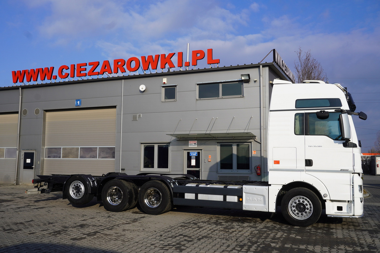 MAN TGX 35.580 E6 8x4/4 - 8.8m chassis frame - Kamion sa dizalicom: slika 4 MAN TGX 35.580 E6 8x4/4 - 8.8m chassis frame - Kamion sa dizalicom: slika 4