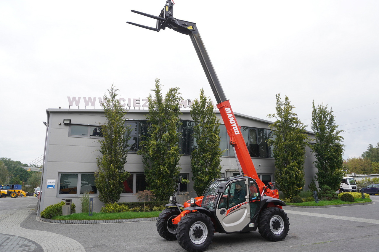 Teleskopski utovarivač na točkovima MANITOU MT 730 H / 7 m reach / 3 t / height 190 cm / 2900 MTH! / Joystick: slika 10