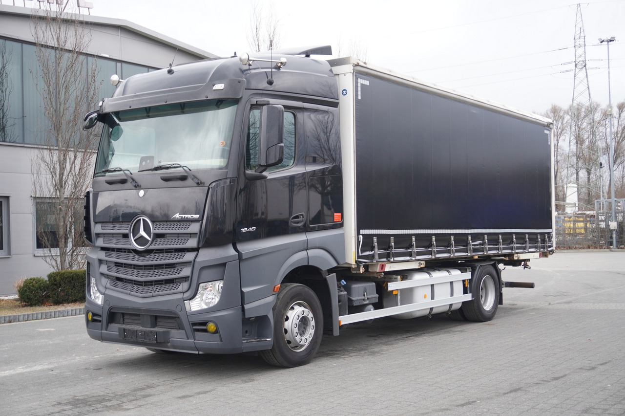 MERCEDES-BENZ Actros 1840 E6 4×2 / Lounge chair / Krone curtainsider superstructure - Kamion sa ceradom: slika 2 MERCEDES-BENZ Actros 1840 E6 4×2 / Lounge chair / Krone curtainsider superstructure - Kamion sa ceradom: slika 2