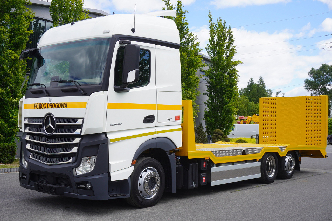 MERCEDES-BENZ Actros 2542 / NEW tow truck / steered 3rd axle - Kamion za prevoz automobila: slika 2 MERCEDES-BENZ Actros 2542 / NEW tow truck / steered 3rd axle - Kamion za prevoz automobila: slika 2