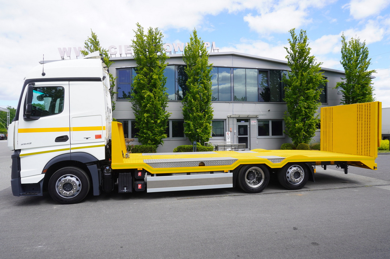 MERCEDES-BENZ Actros 2542 / NEW tow truck / steered 3rd axle - Šlep vozilo: slika 3 MERCEDES-BENZ Actros 2542 / NEW tow truck / steered 3rd axle - Šlep vozilo: slika 3