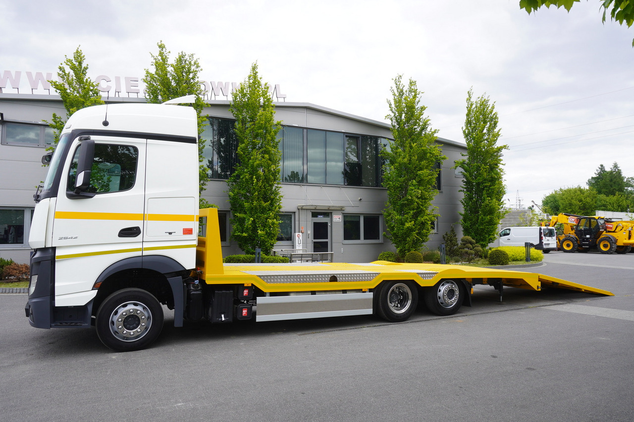 MERCEDES-BENZ Actros 2542 / NEW tow truck / steered 3rd axle - Kamion za prevoz automobila: slika 4 MERCEDES-BENZ Actros 2542 / NEW tow truck / steered 3rd axle - Kamion za prevoz automobila: slika 4