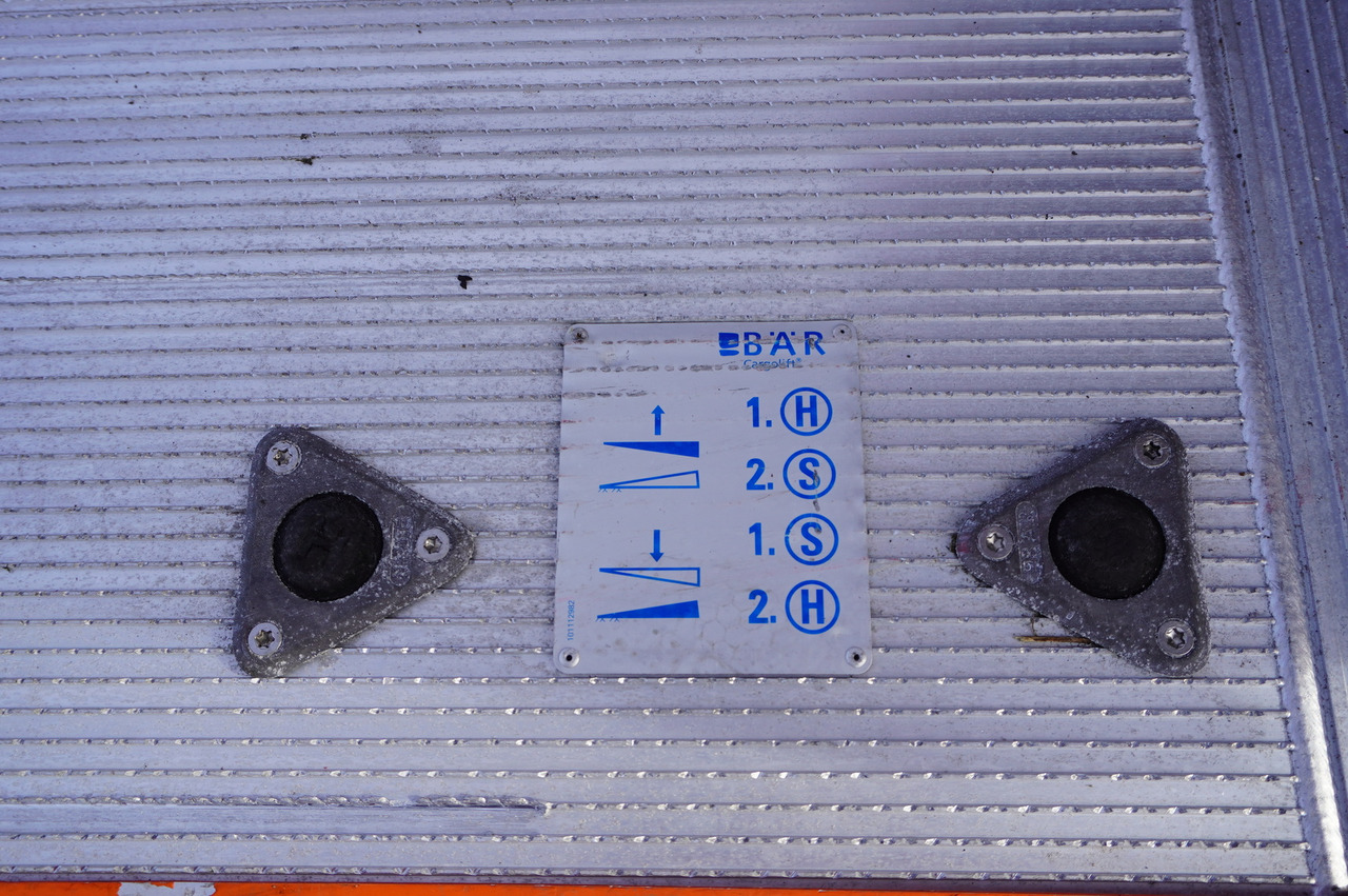 Lizing MERCEDES-BENZ Actros 2545 6×2 MP5 / FULL ADR / Curtainsider 17 EPAL MERCEDES-BENZ Actros 2545 6×2 MP5 / FULL ADR / Curtainsider 17 EPAL: slika 11 Lizing MERCEDES-BENZ Actros 2545 6×2 MP5 / FULL ADR / Curtainsider 17 EPAL MERCEDES-BENZ Actros 2545 6×2 MP5 / FULL ADR / Curtainsider 17 EPAL: slika 11