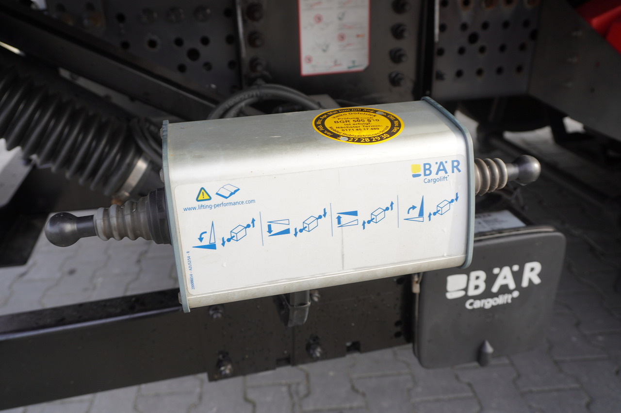 Lizing MERCEDES-BENZ Actros 2545 6×2 MP5 / FULL ADR / Curtainsider 17 EPAL MERCEDES-BENZ Actros 2545 6×2 MP5 / FULL ADR / Curtainsider 17 EPAL: slika 10 Lizing MERCEDES-BENZ Actros 2545 6×2 MP5 / FULL ADR / Curtainsider 17 EPAL MERCEDES-BENZ Actros 2545 6×2 MP5 / FULL ADR / Curtainsider 17 EPAL: slika 10