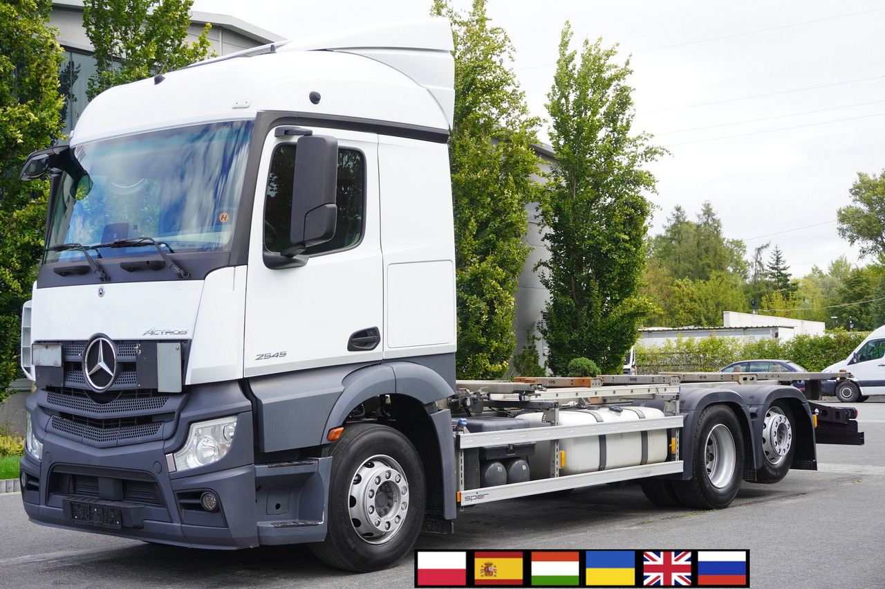 MERCEDES-BENZ Actros 2545 6×2 MP5 / Full ADR / 2 units - Kamion za prevoz kontejnera/ Kamion sa promenjivim sandukom: slika 1 MERCEDES-BENZ Actros 2545 6×2 MP5 / Full ADR / 2 units - Kamion za prevoz kontejnera/ Kamion sa promenjivim sandukom: slika 1