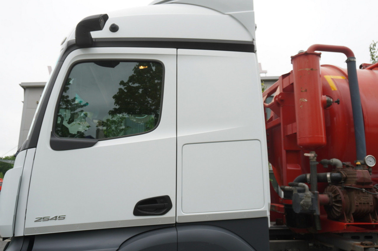Cisterna za osoku MERCEDES-BENZ Actros 2545 6 × 2 MP5 / NEW septic barrel 13000 L: slika 13 Cisterna za osoku MERCEDES-BENZ Actros 2545 6 × 2 MP5 / NEW septic barrel 13000 L: slika 13