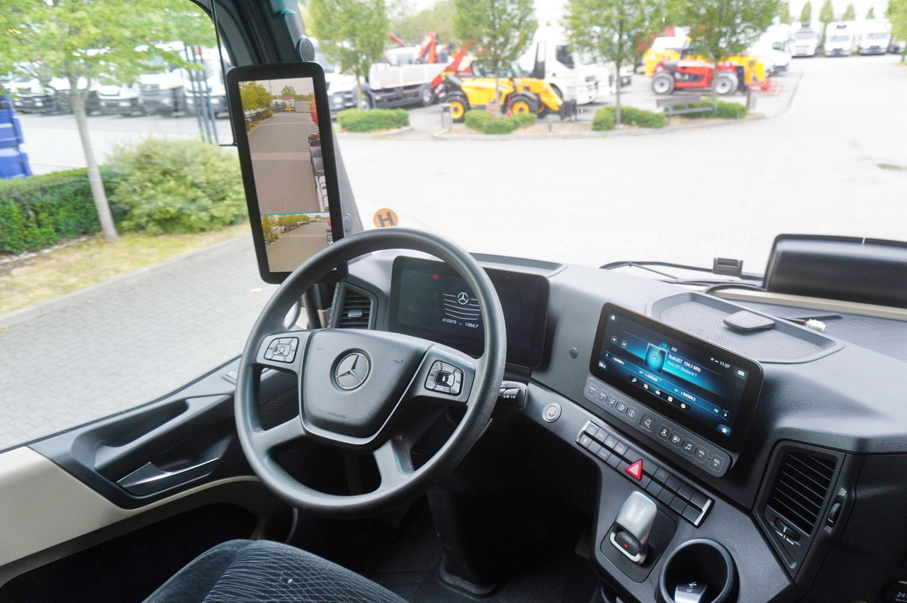 Cisterna za osoku MERCEDES-BENZ Actros 2545 6 × 2 MP5 / NEW septic barrel 13000 L: slika 17 Cisterna za osoku MERCEDES-BENZ Actros 2545 6 × 2 MP5 / NEW septic barrel 13000 L: slika 17