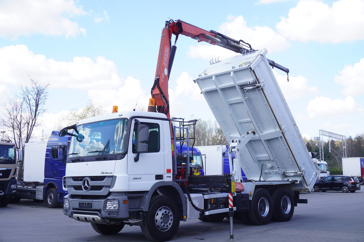 MERCEDES-BENZ Actros 2641 6×4 E5 / Crane / Dumper / 110000 km! - Kamion sa tovarnim sandukom, Kamion sa dizalicom: slika 2 MERCEDES-BENZ Actros 2641 6×4 E5 / Crane / Dumper / 110000 km! - Kamion sa tovarnim sandukom, Kamion sa dizalicom: slika 2