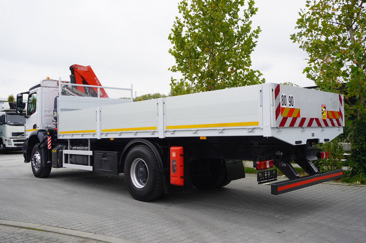 MERCEDES-BENZ Arocs 1830 / Flatbed 16 EPAL / HDS Fassi 155 / Reach 8 m / Load capacity 6160 kg - Kamion sa dizalicom: slika 4 MERCEDES-BENZ Arocs 1830 / Flatbed 16 EPAL / HDS Fassi 155 / Reach 8 m / Load capacity 6160 kg - Kamion sa dizalicom: slika 4