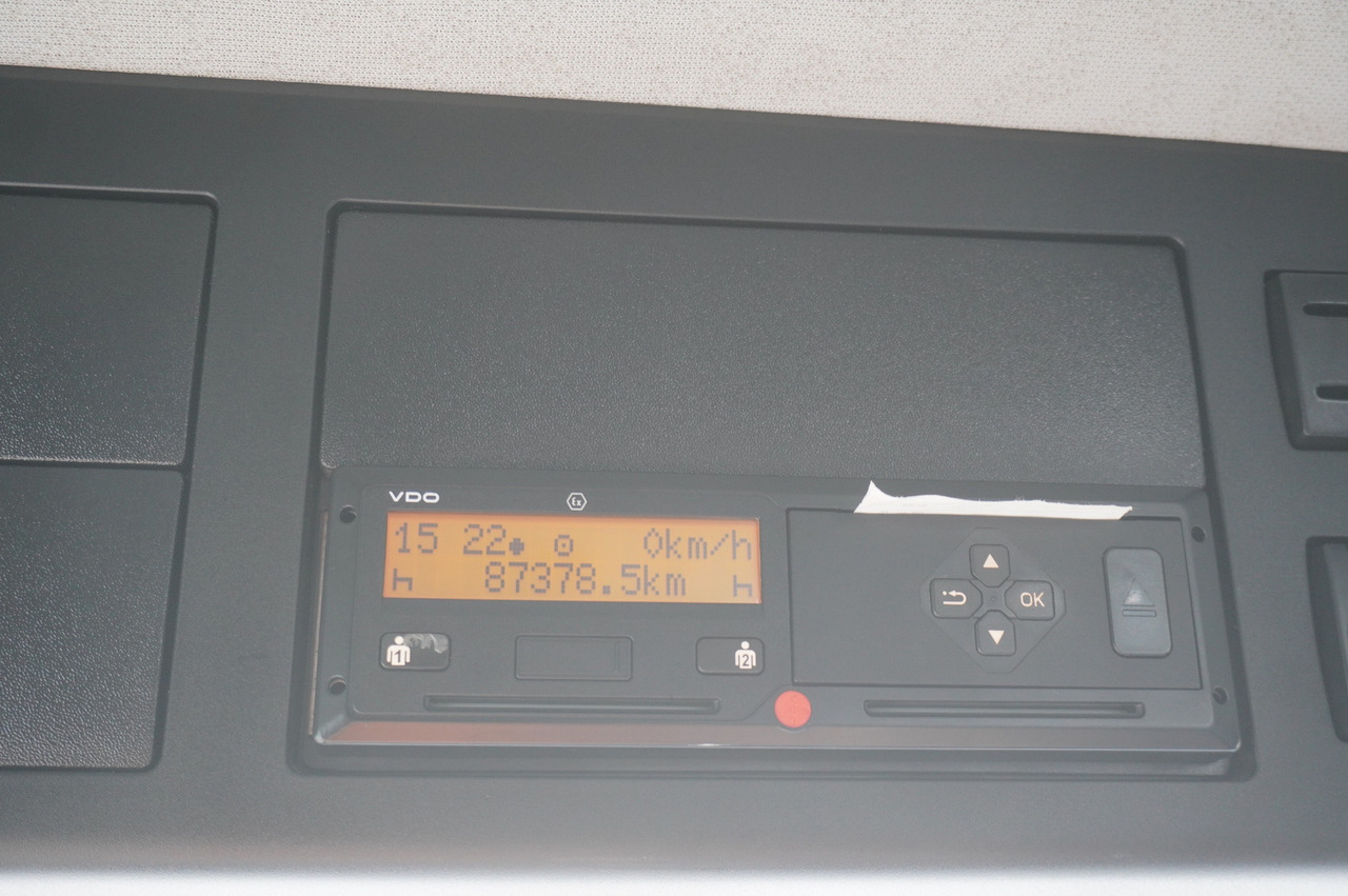 MERCEDES-BENZ Arocs 1833 / 87,000 km!!! / Hds HIAB X-DUO 128 B-2 / three-sided tipper - Istovarivač, Kamion sa dizalicom: slika 2 MERCEDES-BENZ Arocs 1833 / 87,000 km!!! / Hds HIAB X-DUO 128 B-2 / three-sided tipper - Istovarivač, Kamion sa dizalicom: slika 2