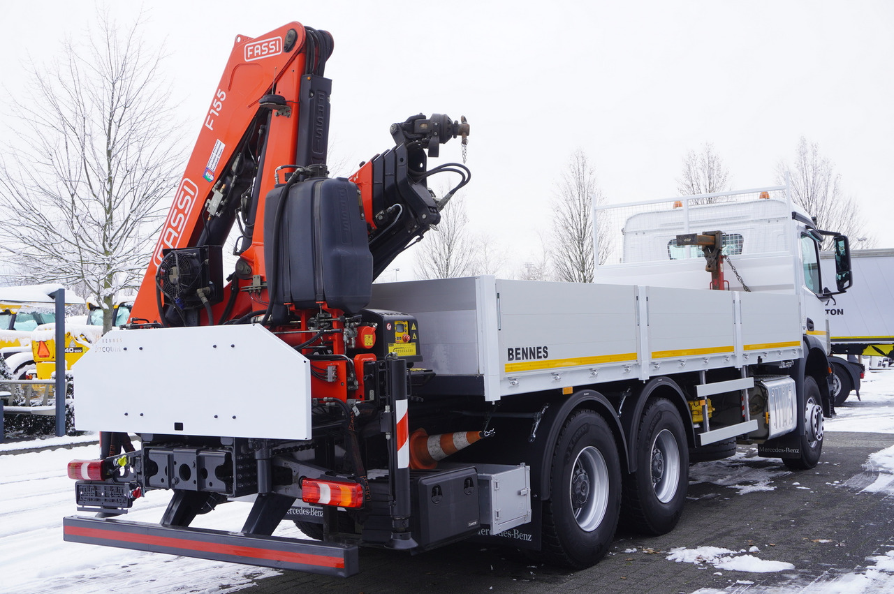MERCEDES-BENZ Arocs 2633 flatbed truck / Crane FASSI F155A.0.23 / REMOTE CONTROL / 230,000 km - Kamion sa tovarnim sandukom, Kamion sa dizalicom: slika 5 MERCEDES-BENZ Arocs 2633 flatbed truck / Crane FASSI F155A.0.23 / REMOTE CONTROL / 230,000 km - Kamion sa tovarnim sandukom, Kamion sa dizalicom: slika 5
