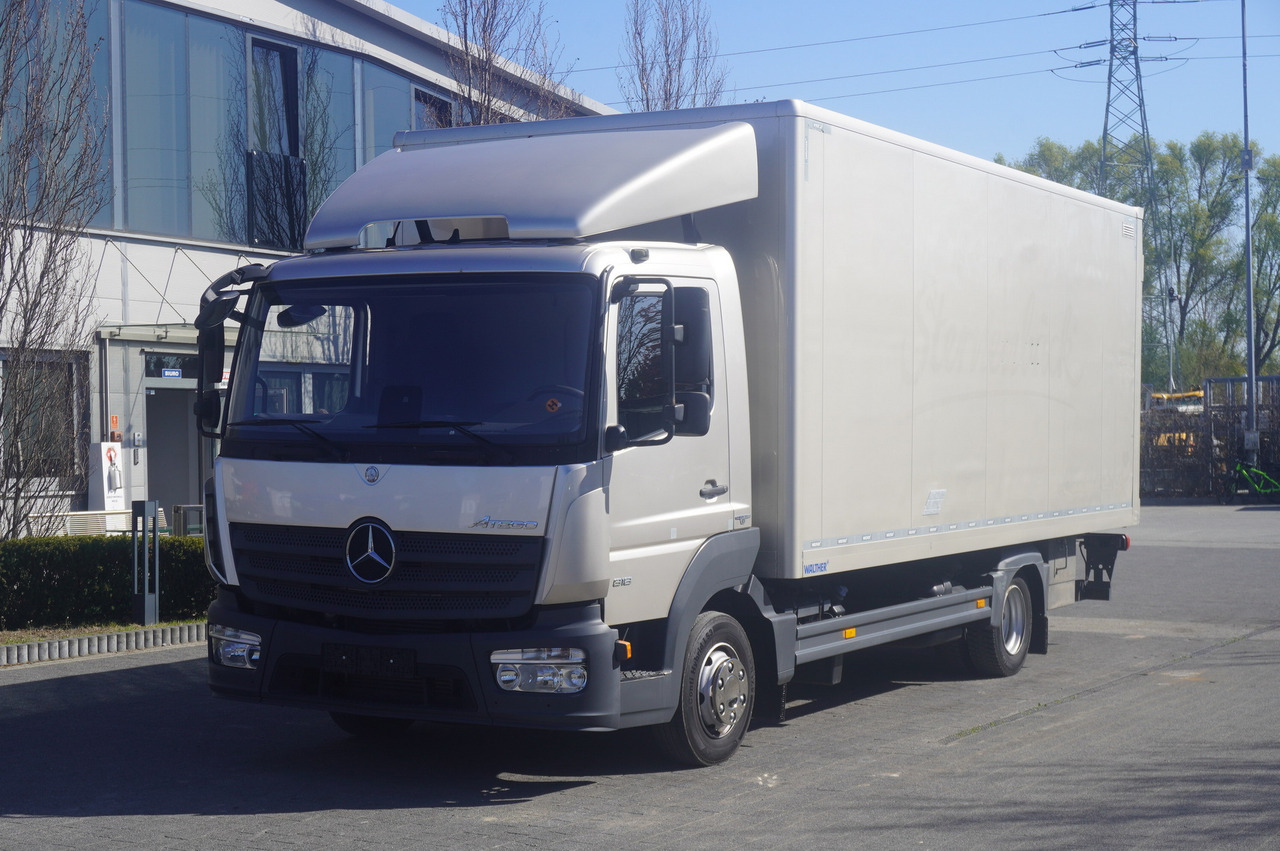 MERCEDES-BENZ Atego 818 / Box superstructure / DAUTEL tailgate 1.5 T - Kamion sa zatvorenim sandukom: slika 1 MERCEDES-BENZ Atego 818 / Box superstructure / DAUTEL tailgate 1.5 T - Kamion sa zatvorenim sandukom: slika 1