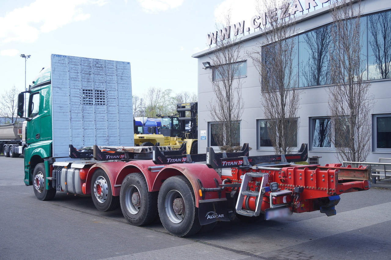 Mercedes-Benz Arocs 3563 8 × 4 / 630 HP / steered axle / Logging superstructure - Kamion sa golom šasijom i zatvorenom kabinom: slika 5 Mercedes-Benz Arocs 3563 8 × 4 / 630 HP / steered axle / Logging superstructure - Kamion sa golom šasijom i zatvorenom kabinom: slika 5