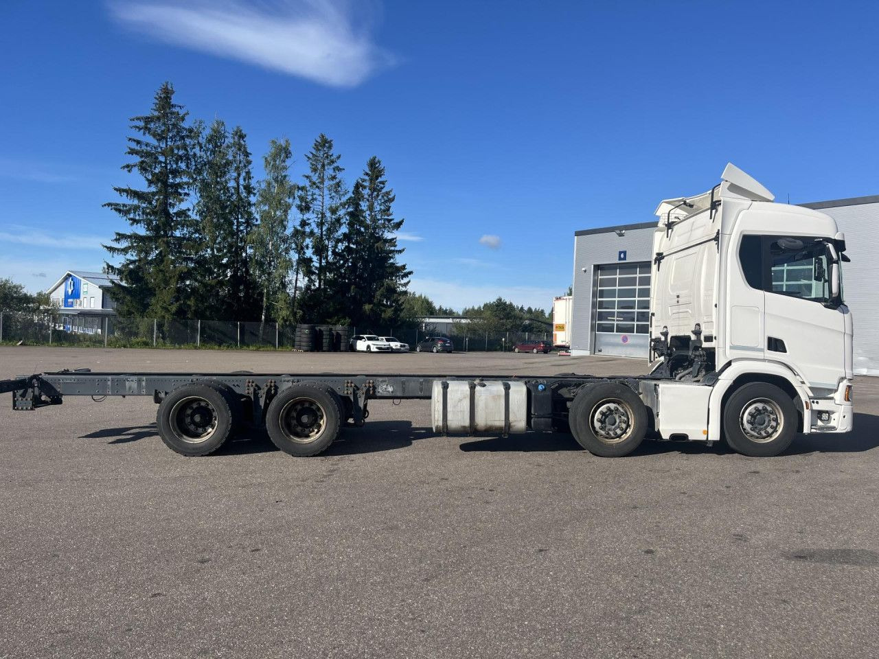 SCANIA R 540 B8x4NB / Truck chassis / Sleeper cab - Kamion sa dizalicom: slika 5 SCANIA R 540 B8x4NB / Truck chassis / Sleeper cab - Kamion sa dizalicom: slika 5