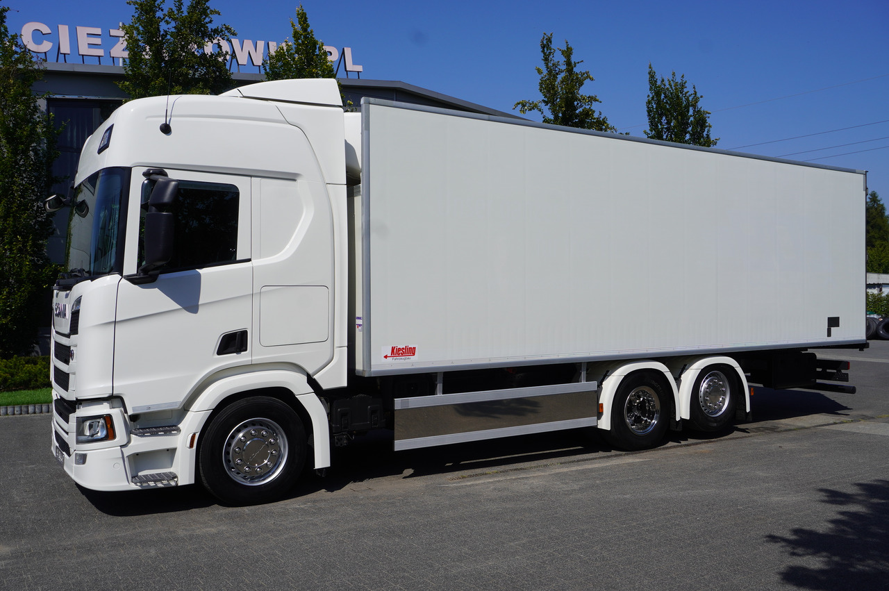 SCANIA R500 Hook-Up Refrigerated Truck KIESLING 20 EPAL / Carrier Supra 1250 Silent - Hladnjača: slika 2 SCANIA R500 Hook-Up Refrigerated Truck KIESLING 20 EPAL / Carrier Supra 1250 Silent - Hladnjača: slika 2
