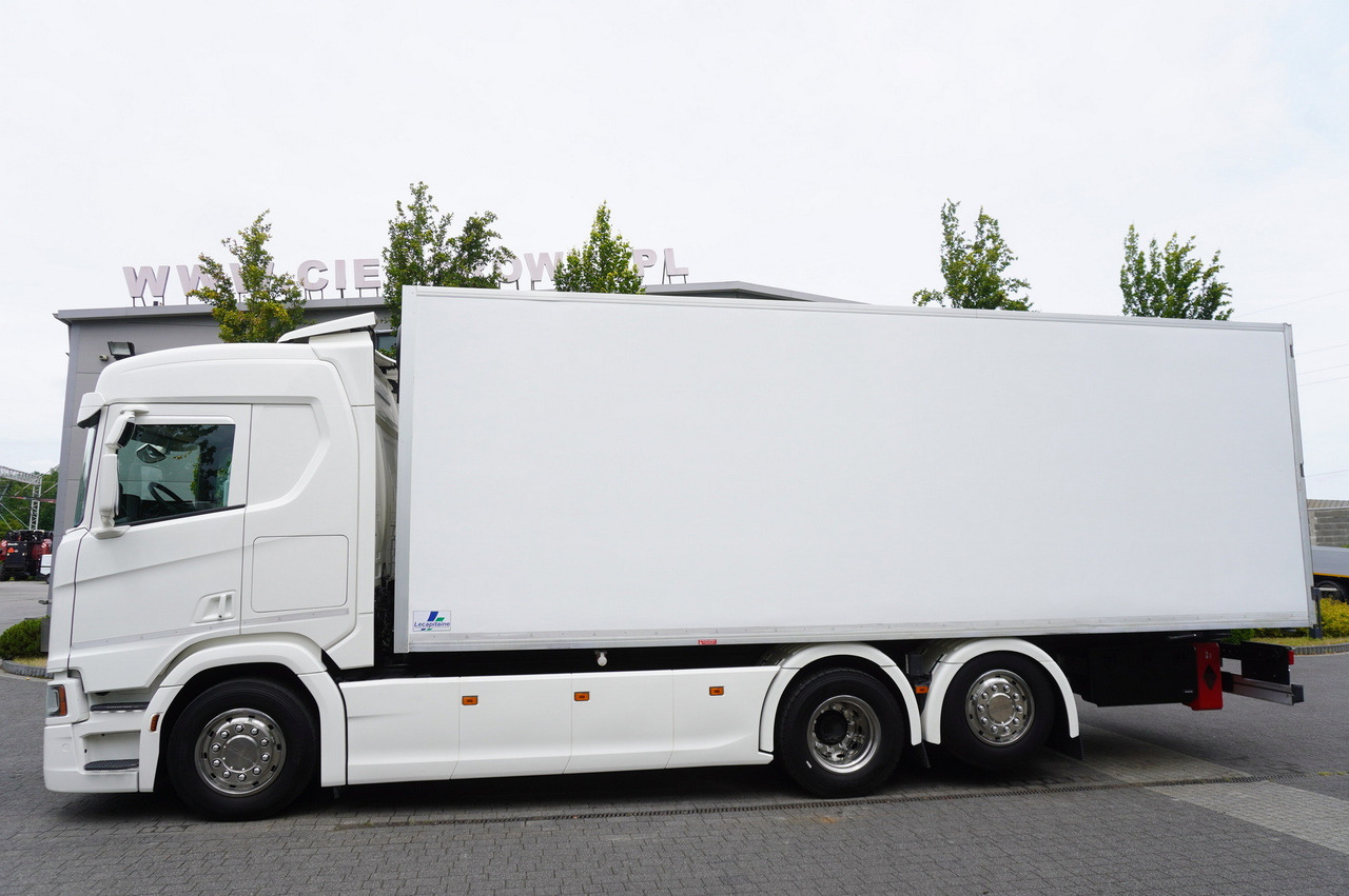 SCANIA R500 / Lecapitaine refrigerator / Carrier Supra 950 / steered 3rd axle - Hladnjača: slika 2 SCANIA R500 / Lecapitaine refrigerator / Carrier Supra 950 / steered 3rd axle - Hladnjača: slika 2