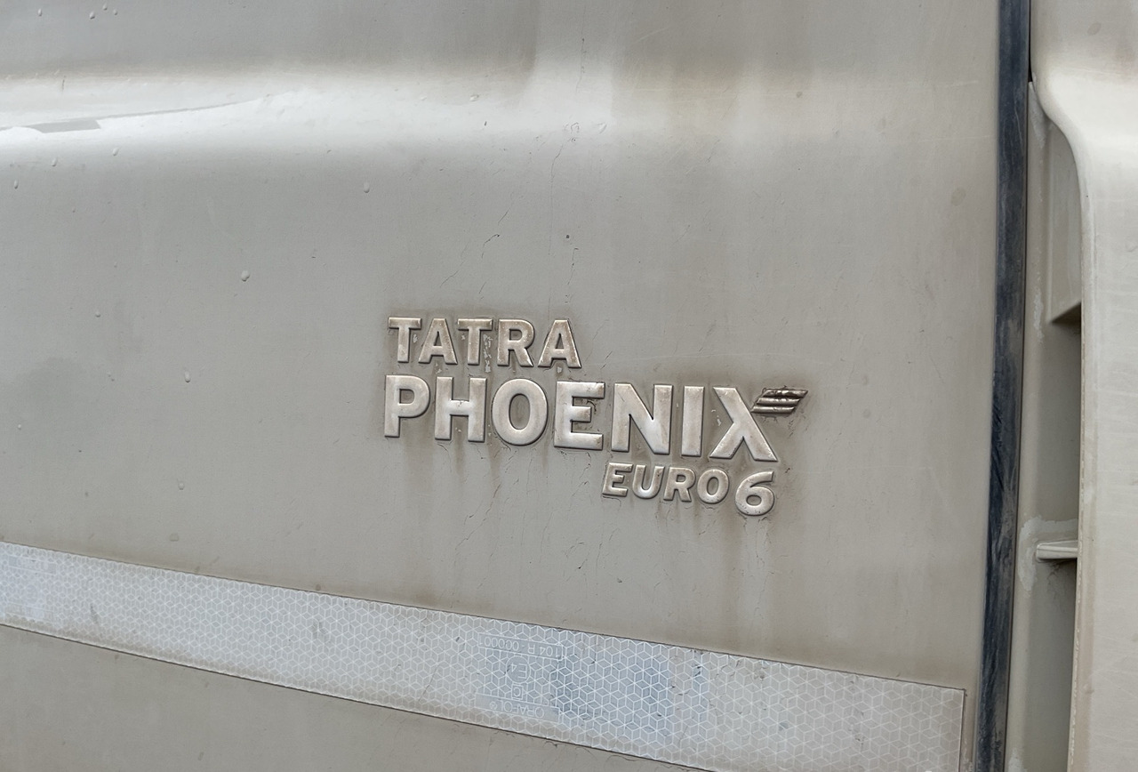 TATRA Phoenix 8x8 Twin-Steer Quad/A dump truck / 30 tho. km - Kiper sa krutom šasijom/ Kiper za kamen: slika 5 TATRA Phoenix 8x8 Twin-Steer Quad/A dump truck / 30 tho. km - Kiper sa krutom šasijom/ Kiper za kamen: slika 5
