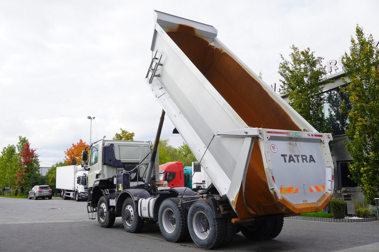 TATRA Phoenix 8x8 Twin-Steer Quad/A dump truck / 30 tho. km - Kiper sa krutom šasijom/ Kiper za kamen: slika 5 TATRA Phoenix 8x8 Twin-Steer Quad/A dump truck / 30 tho. km - Kiper sa krutom šasijom/ Kiper za kamen: slika 5