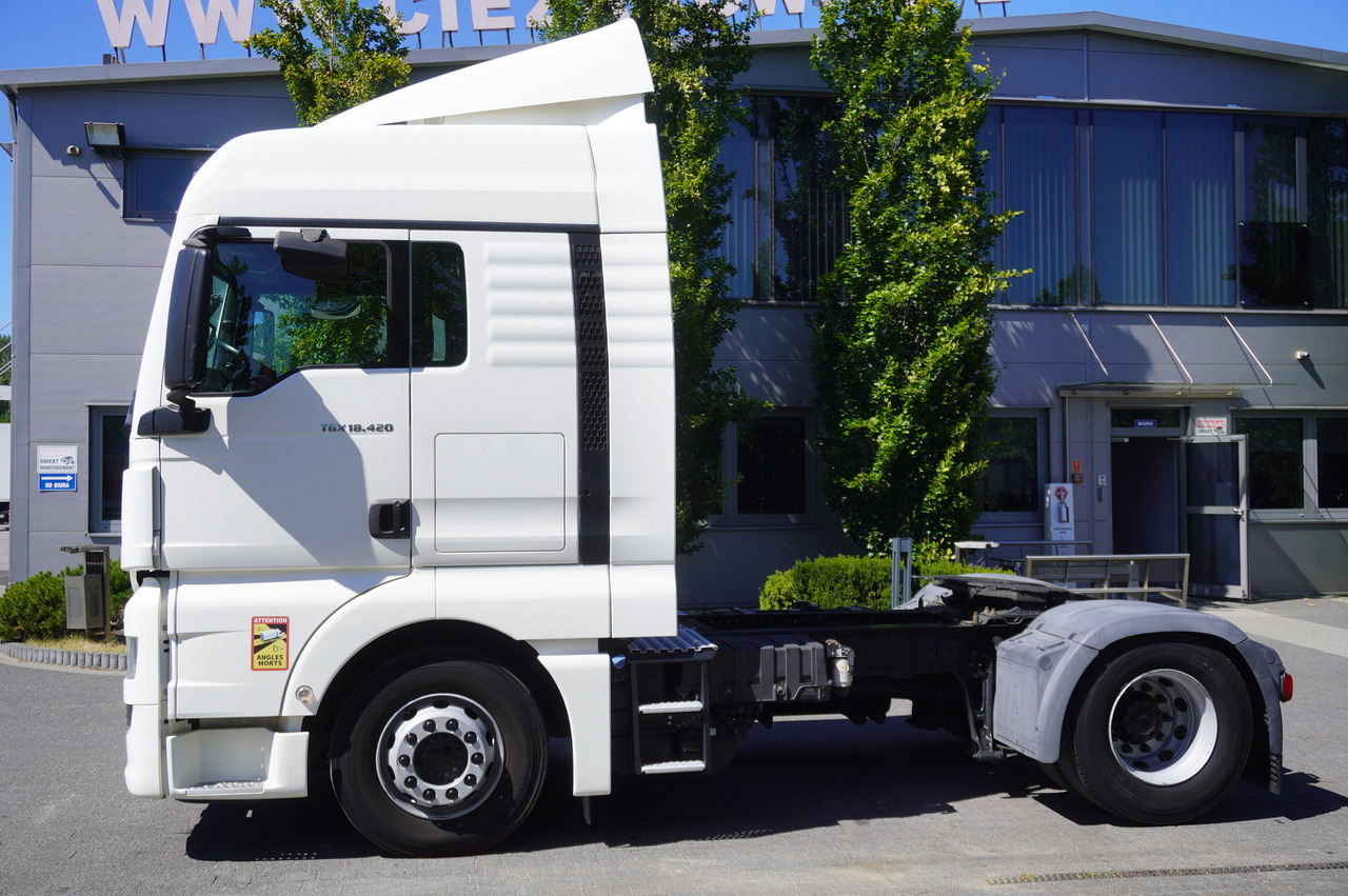 MAN TGX 18.420 tractor unit / 190 tho. km - Tegljač: slika 2 MAN TGX 18.420 tractor unit / 190 tho. km - Tegljač: slika 2
