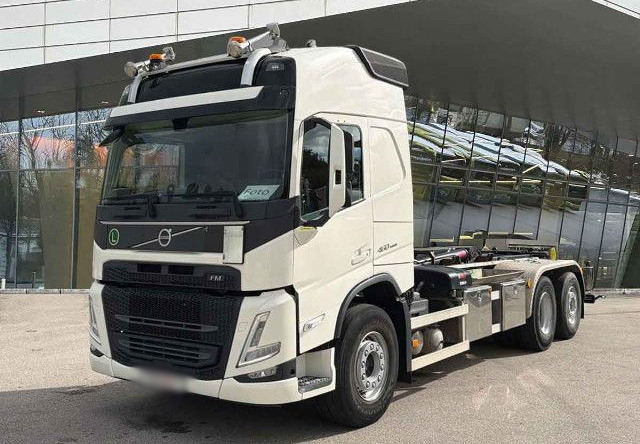 VOLVO FM 460 6X2*4 / HIAB ULT21S61 hooklift / 50 tho. km! / 2022 - Kamion sa hidrauličnom kukom: slika 1 VOLVO FM 460 6X2*4 / HIAB ULT21S61 hooklift / 50 tho. km! / 2022 - Kamion sa hidrauličnom kukom: slika 1