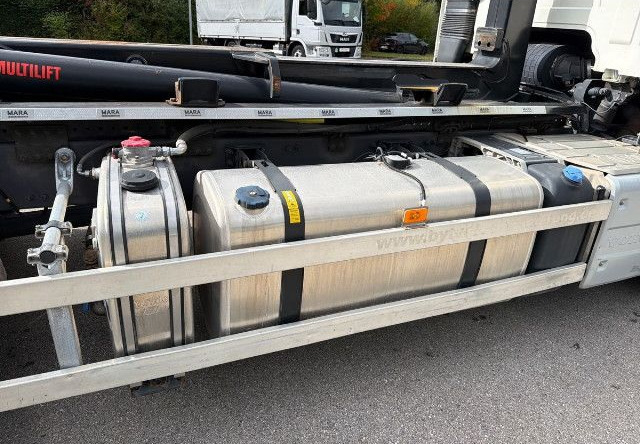 Lizing VOLVO FM 460 6X2*4 / HIAB ULT21S61 hooklift / 50 tho. km! / 2022 VOLVO FM 460 6X2*4 / HIAB ULT21S61 hooklift / 50 tho. km! / 2022: slika 12