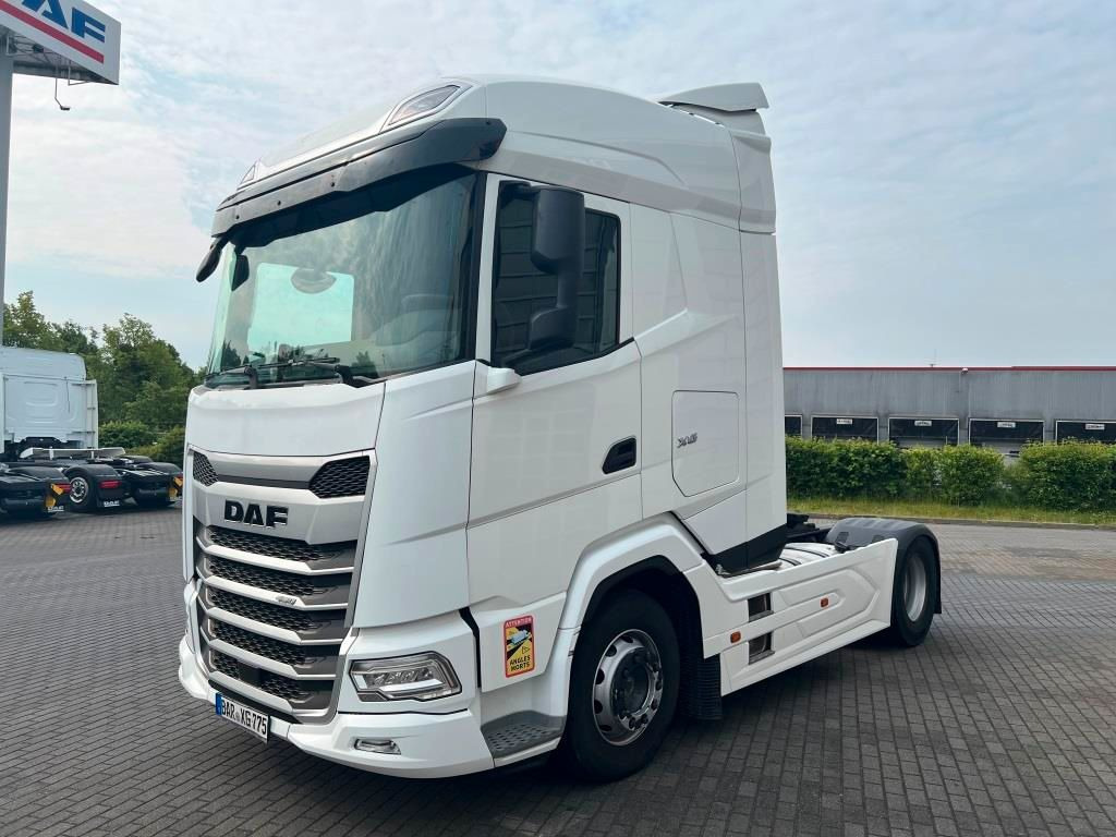 DAF XG 480 FT TraXon ZF-Intarder 2x Tank 1.195 Liter - Tegljač: slika 2 DAF XG 480 FT TraXon ZF-Intarder 2x Tank 1.195 Liter - Tegljač: slika 2