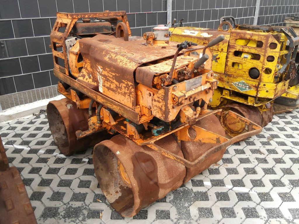 Rammax RW 1402 - Mini valjak: slika 1 Rammax RW 1402 - Mini valjak: slika 1