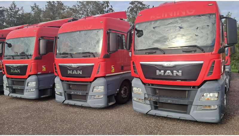 MAN TGX 24.400 6X2 BDF Euro 6 Kooiaap aansluiting - Kamion za prevoz kontejnera/ Kamion sa promenjivim sandukom: slika 1 MAN TGX 24.400 6X2 BDF Euro 6 Kooiaap aansluiting - Kamion za prevoz kontejnera/ Kamion sa promenjivim sandukom: slika 1